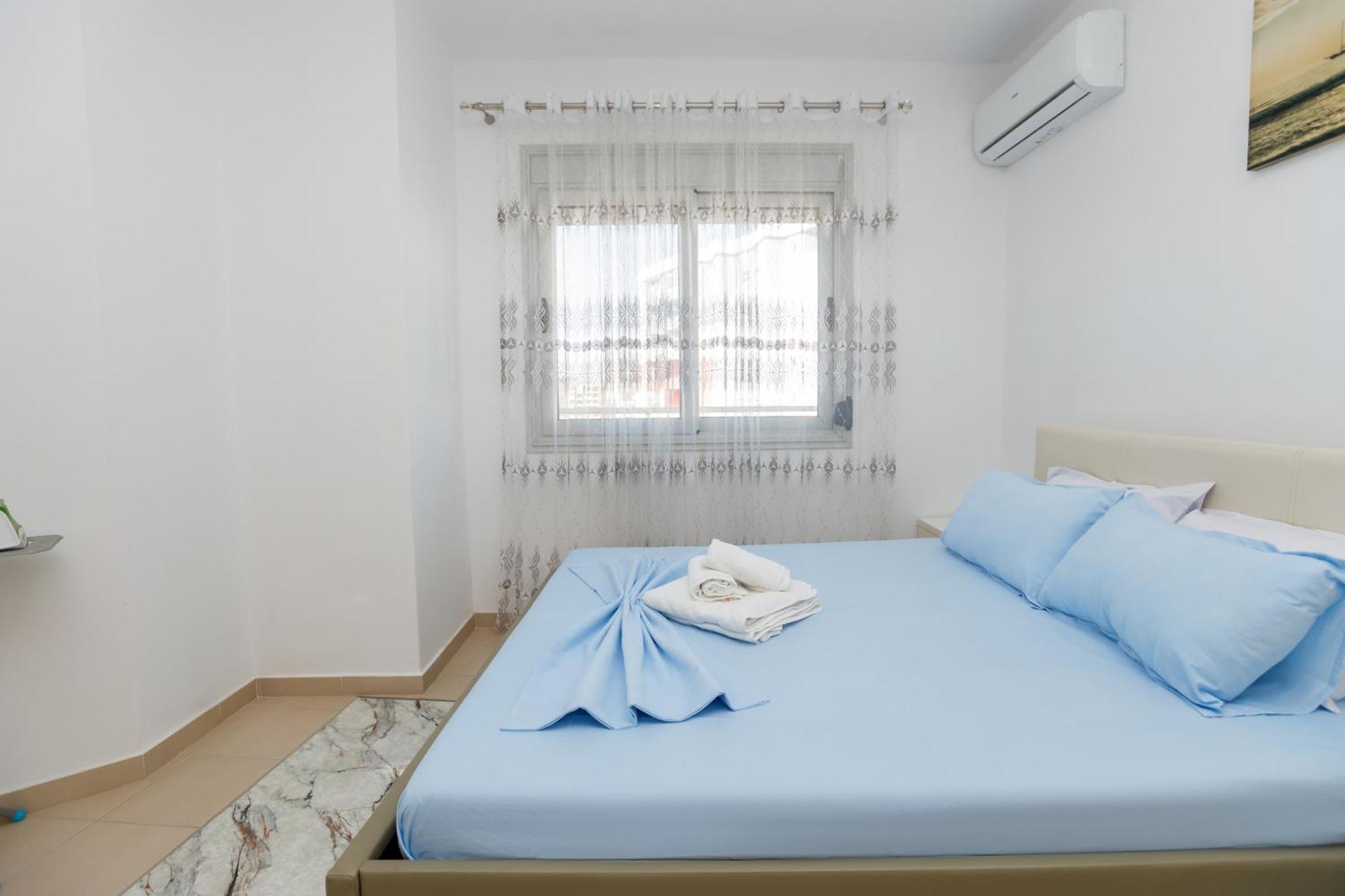Gus Apartament Vlore Exterior photo