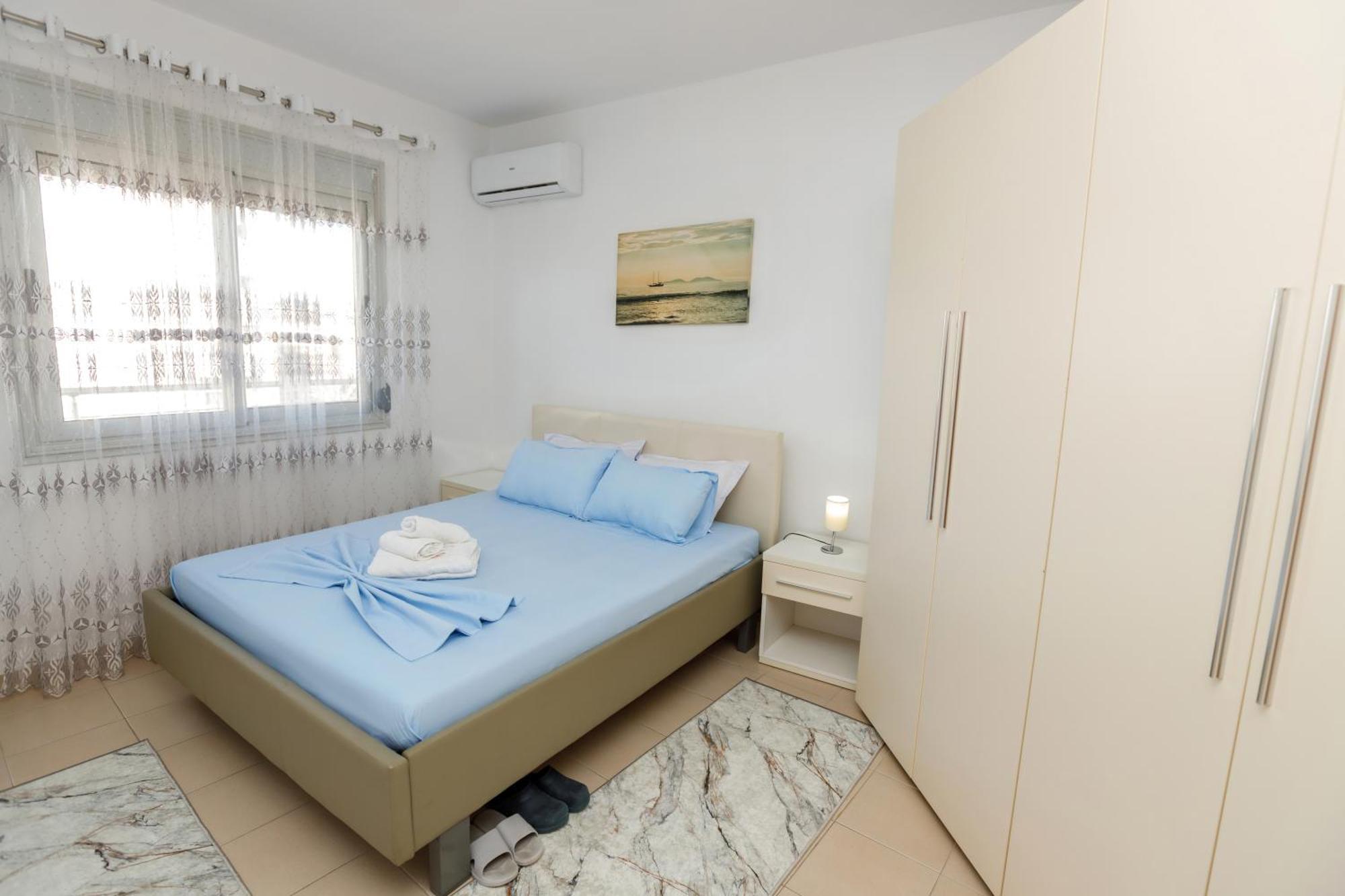 Gus Apartament Vlore Exterior photo